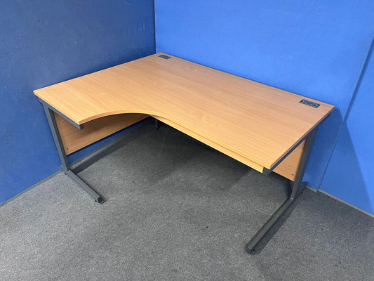 1600mm Left Hand Curved Desk Beech (used)
