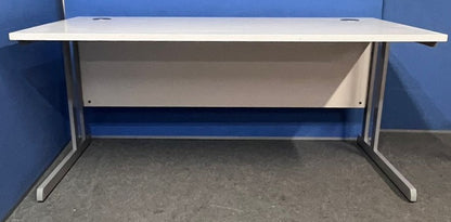 1600x800mm Straight Desk White (used)