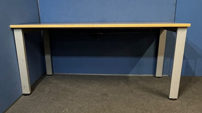 1650x800mm Straight Desk with Cable Management, Verade Oak (used)