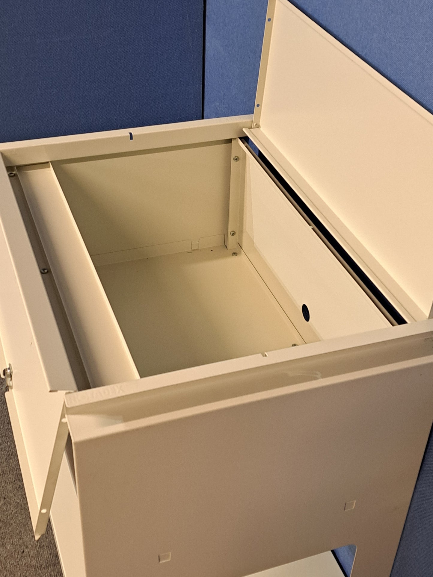 Rotadex Standard Universal Filing Trolley with Locking Lid Grey (used)