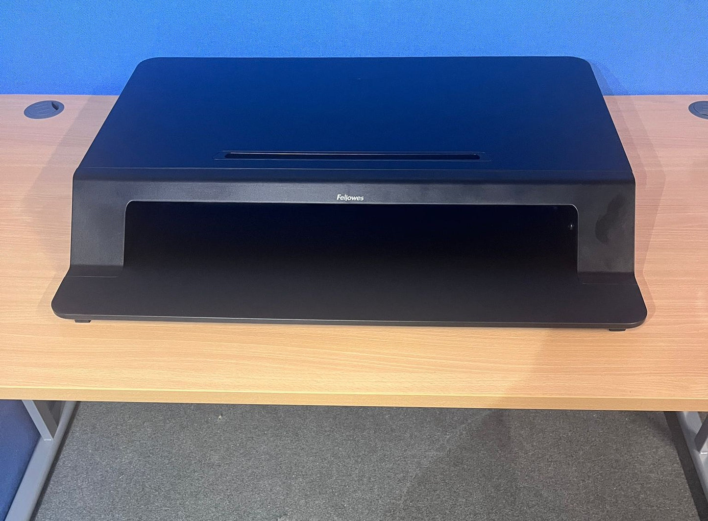 Fellowes Lotus LT Sit-Stand Workstation in Black (As New)