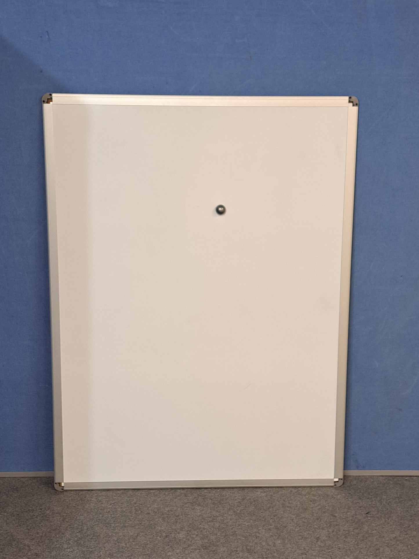 1200x900mm Magnetic Whiteboard (used)