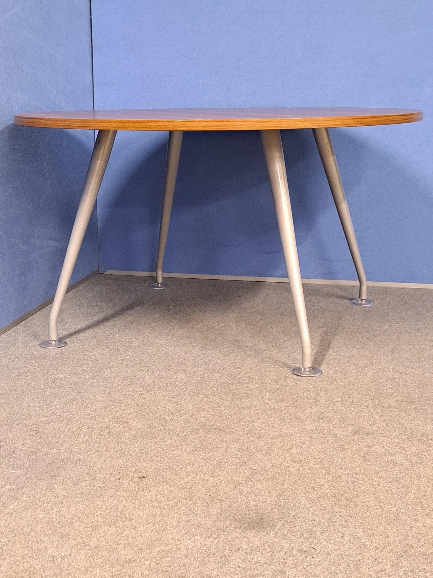 1200mm Diameter Round Meeting Table - Walnut Finish (Used)