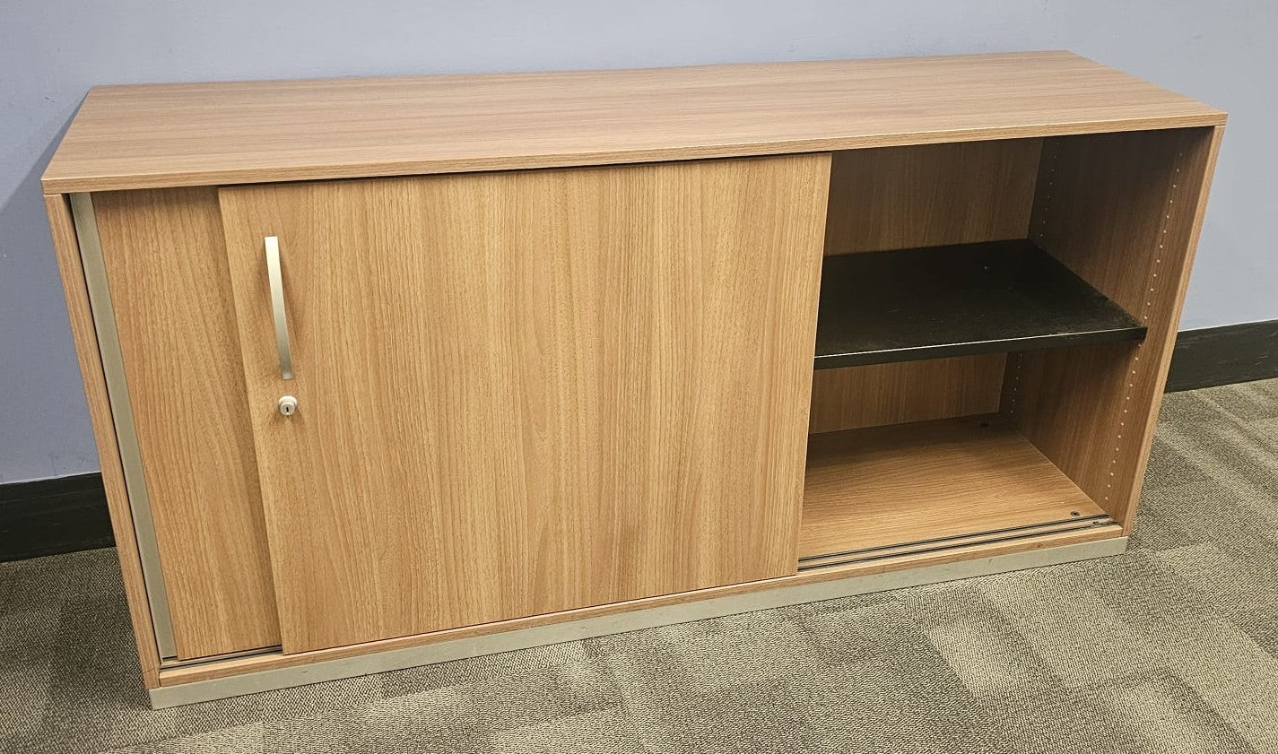 4200x1200mm Boardroom Meeting Table inc 2 Door Credenza Unit Walnut (used)