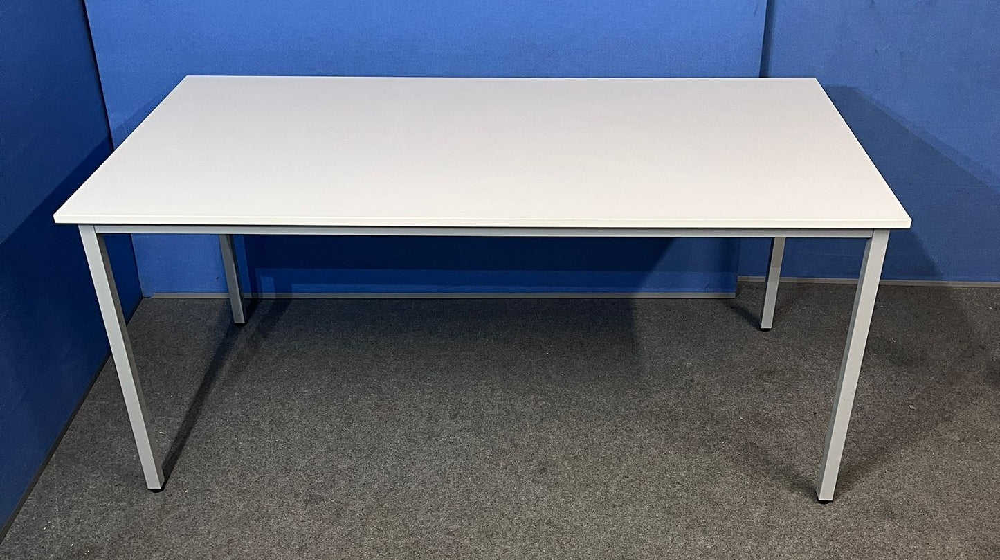 1600x800mm 4 Legged Meeting Table White (used)