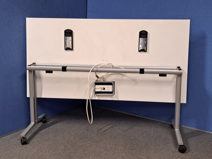 1600x800mm Fliptop Table White (used)