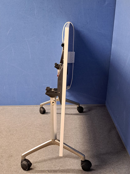 1600x900mm Fliptop Table White (used)