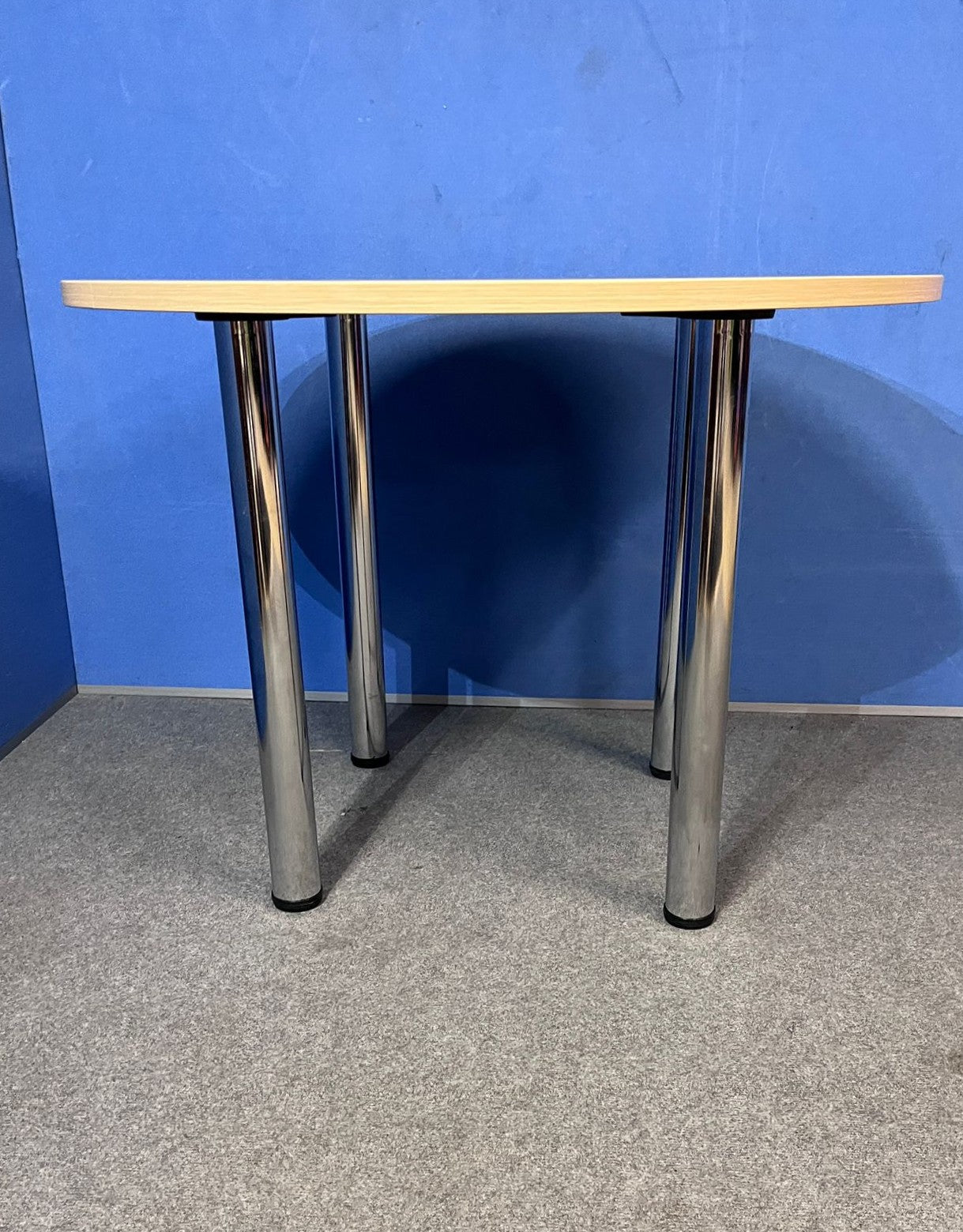 1000mm Diameter Round 4 Legged Table Maple (used)