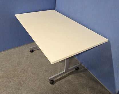 1400x800mm White Fliptop Meeting Table (Used)