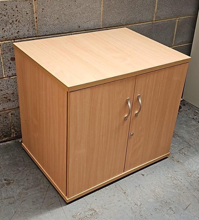 Desk High Cupboard with 1 Shelf Beech (used)
