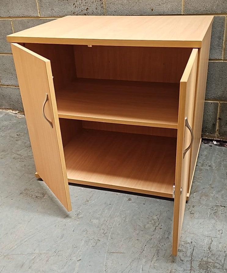 Desk High Cupboard with 1 Shelf Beech (used)