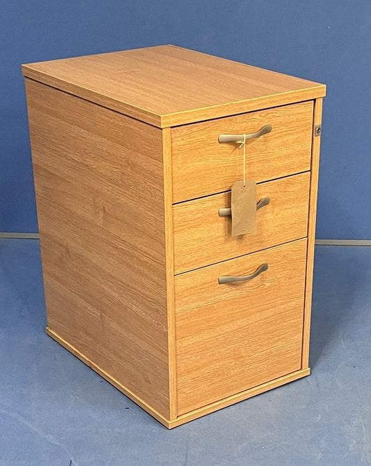 *SALE* 3 Drawer Desk High Pedestal Light Oak (used)