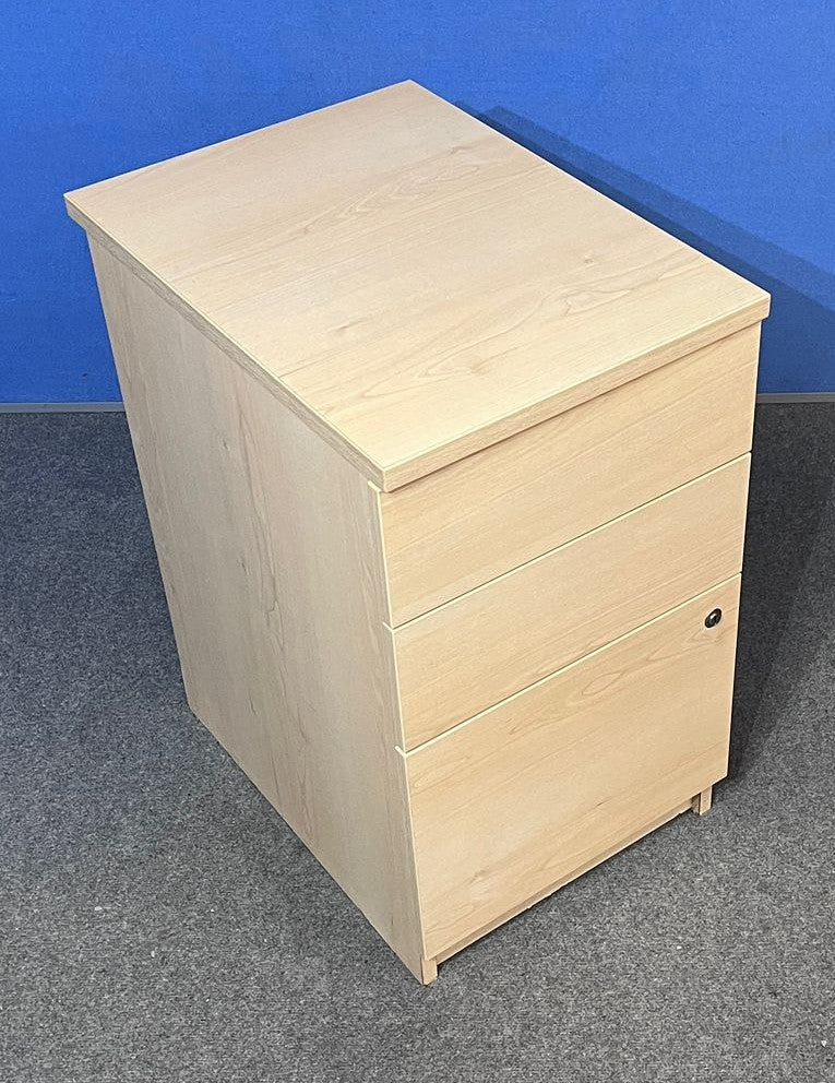 3 Drawer Desk High Pedestal Maple (used)