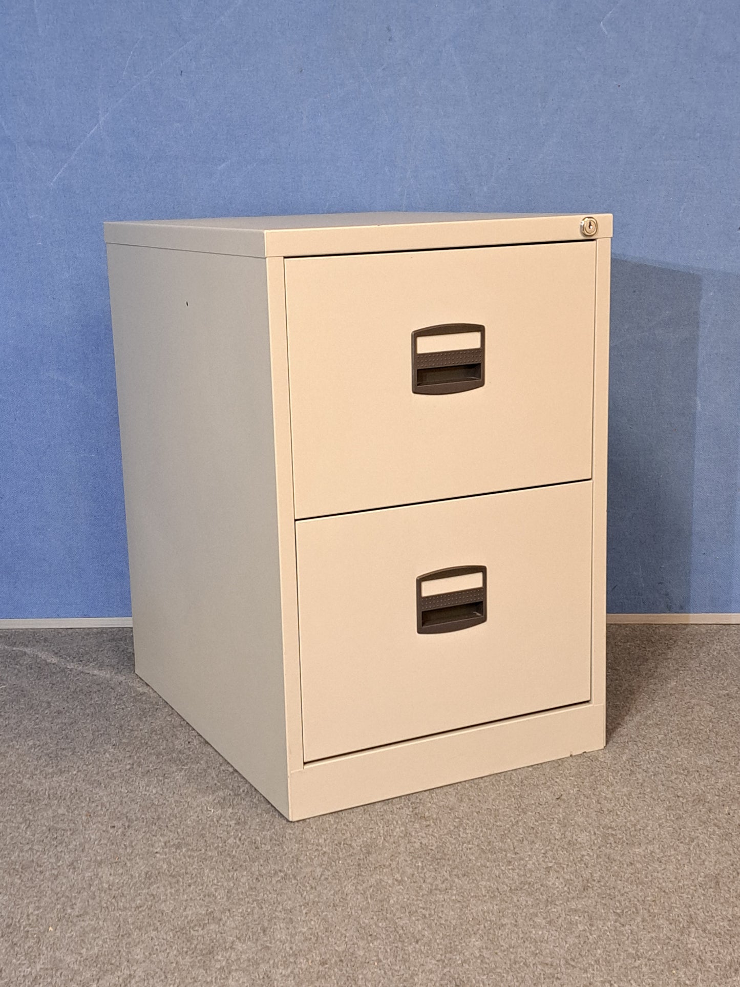 2 Drawer Steel Filing Cabinet Grey (used)