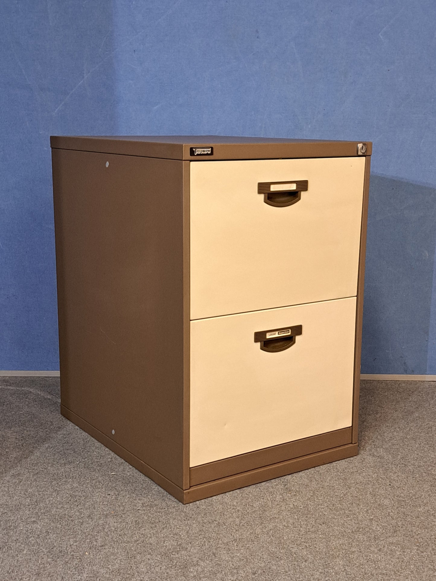 2 Drawer Steel Filing Cabinet Coffee / Cream (used)