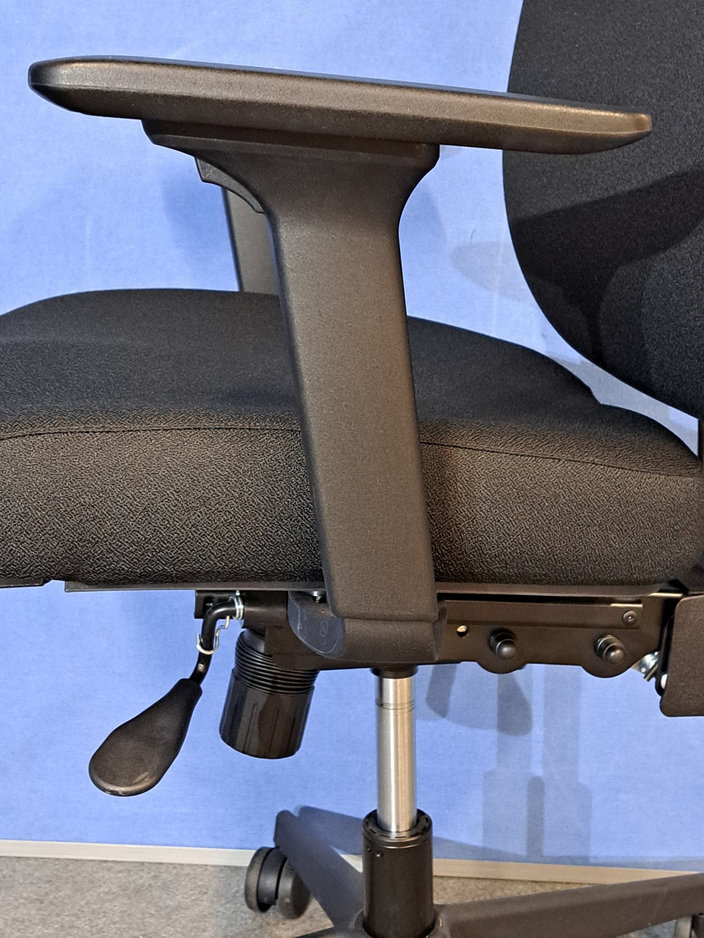 Used Posturite Positiv Medium Back Armchair Black