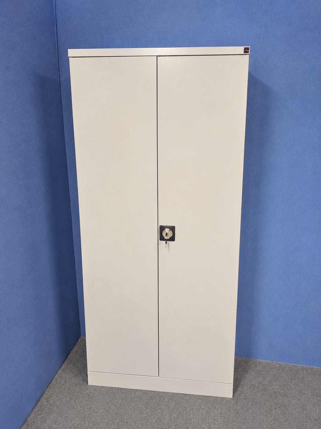1950mm Light Grey Steel Office Storage Cupboard – 4 Shelves (used)