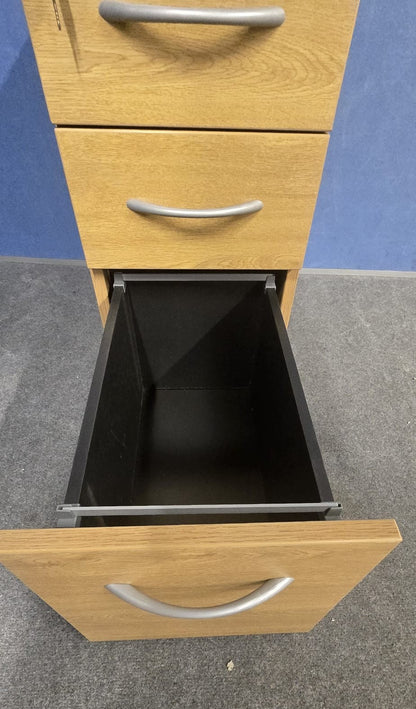 Oak 3 Drawer Mobile Office Pedestal - Lockable (Used)
