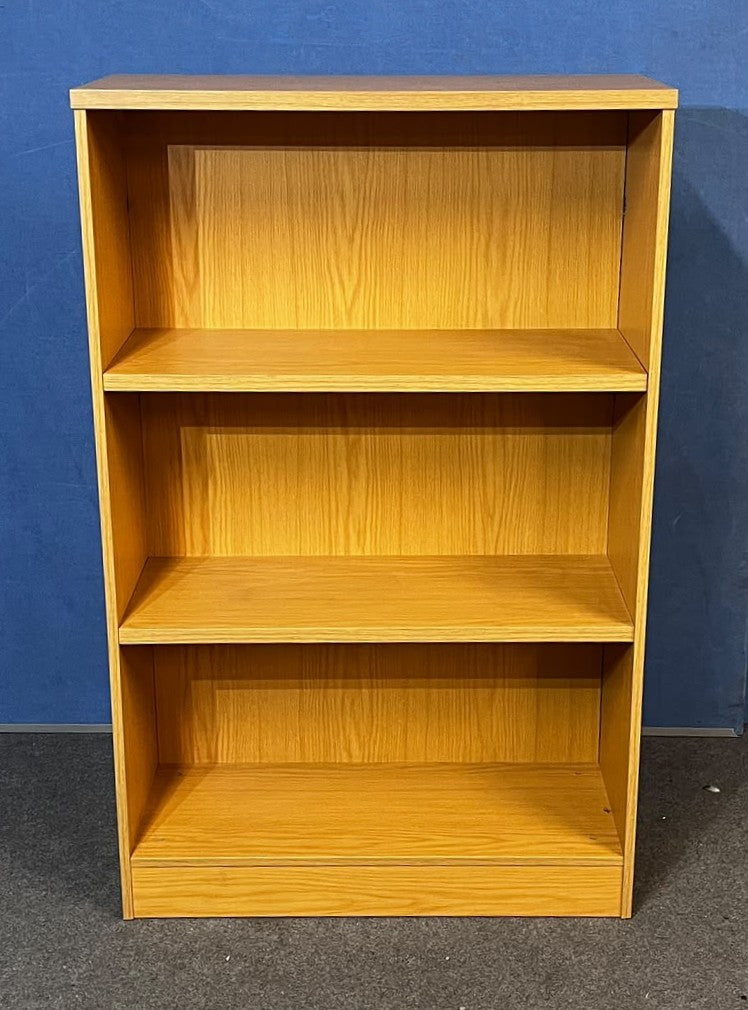 1200mm High Wooden Bookcase with 2 Shelves Beech (used)