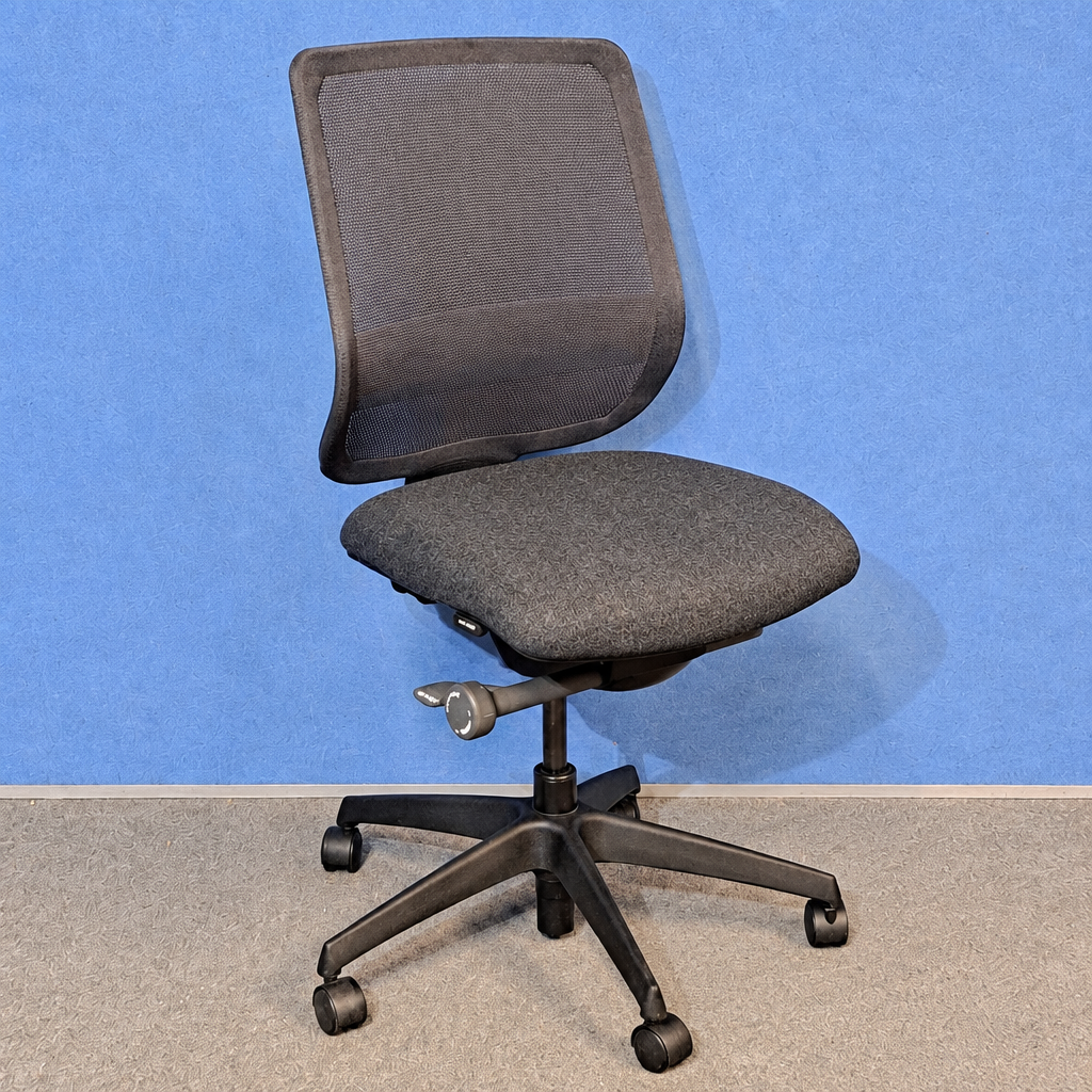 PC6675 Boss Design Medium Mesh Back Operators Chair, Grey Fabric