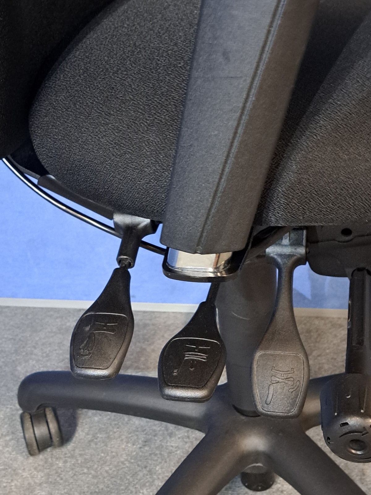 Adapt by Ergochair High Back Operators Armchair with Headrest Black (used)