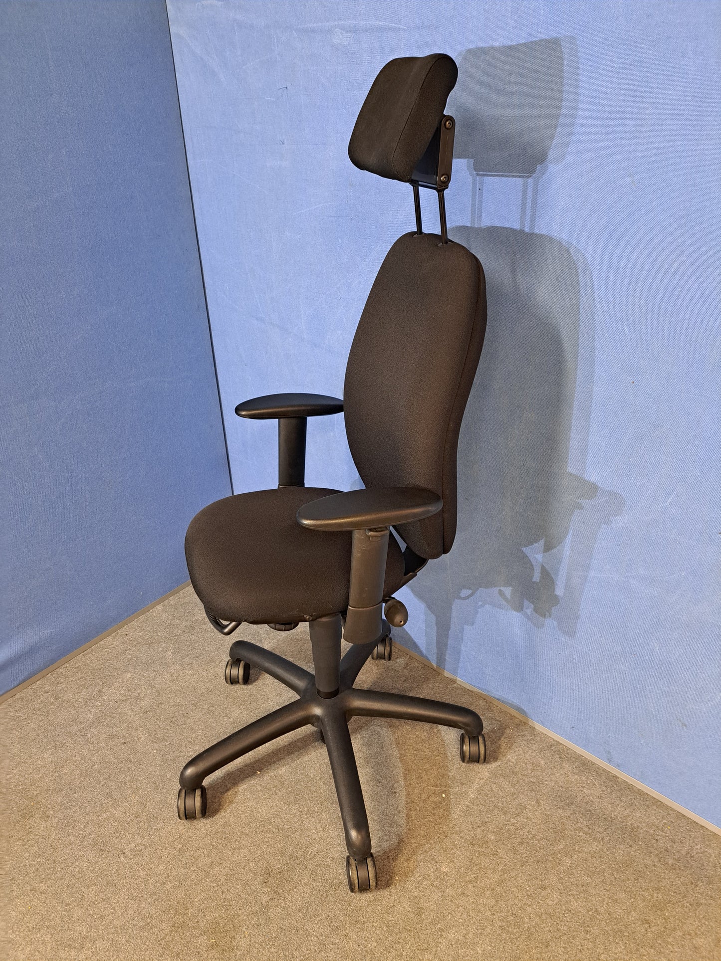Adapt by Ergochair Mid Back Operators Armchair with Headrest Black (used)