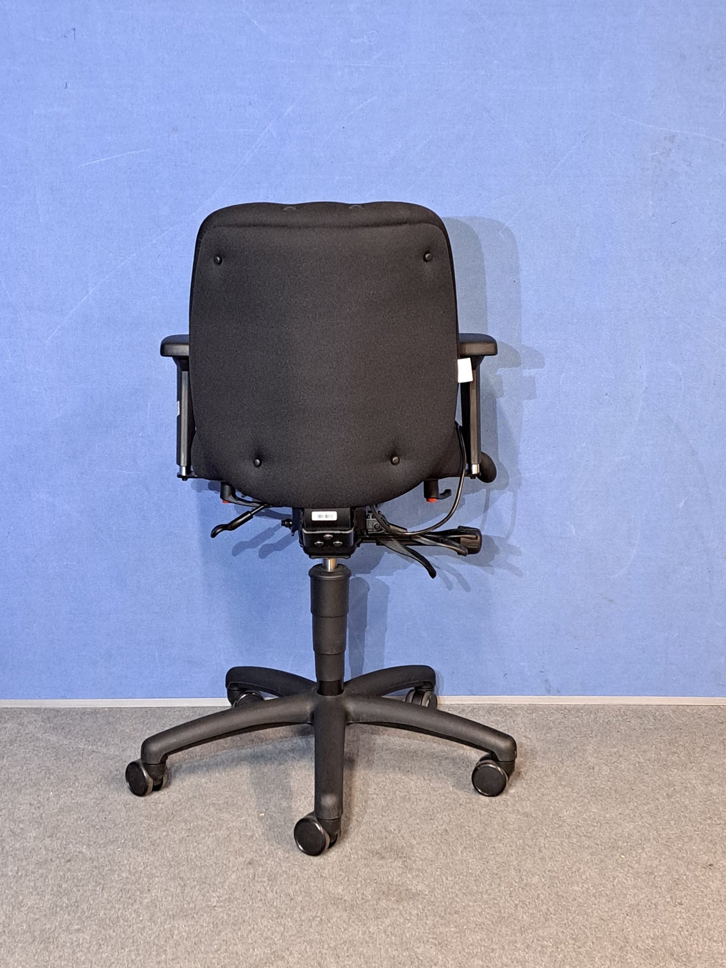 Adapt by Ergochair Low Back Operators Armchair Black (used)