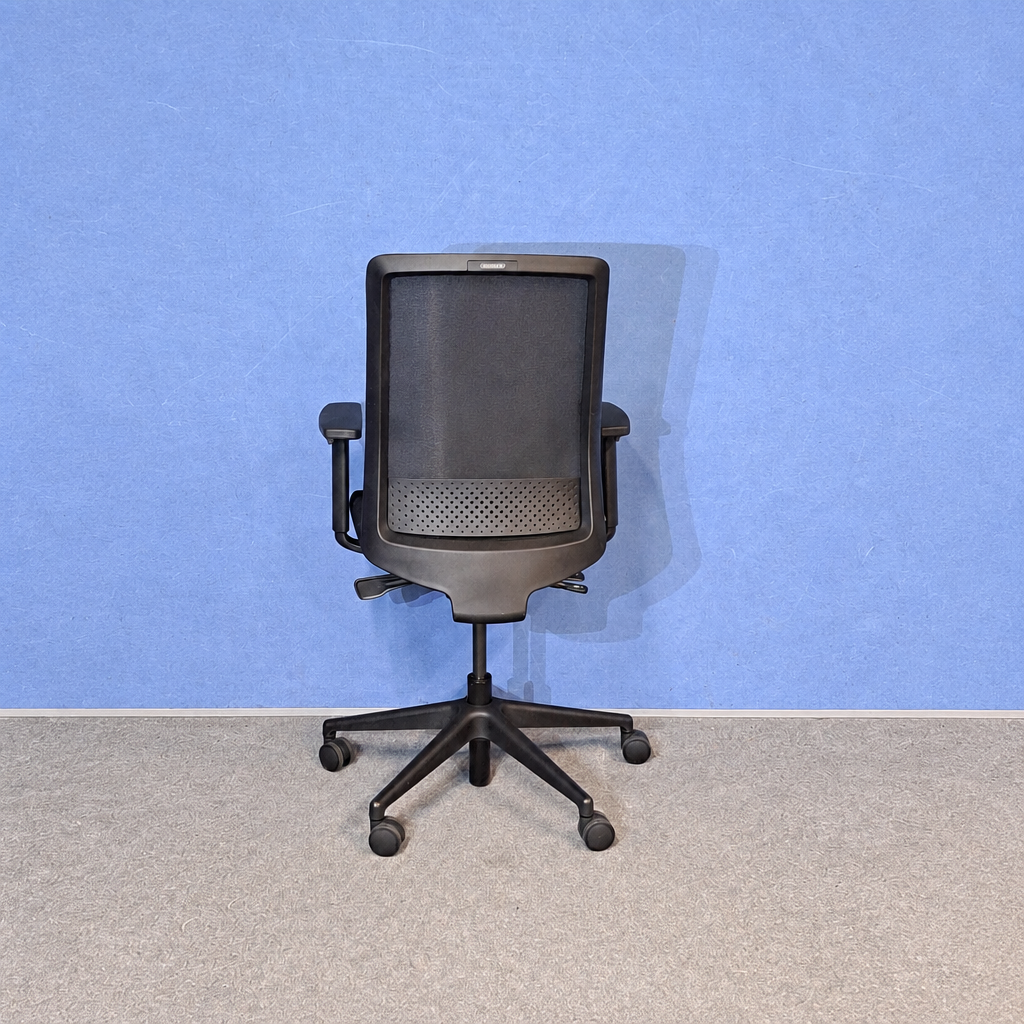 PC6790_4