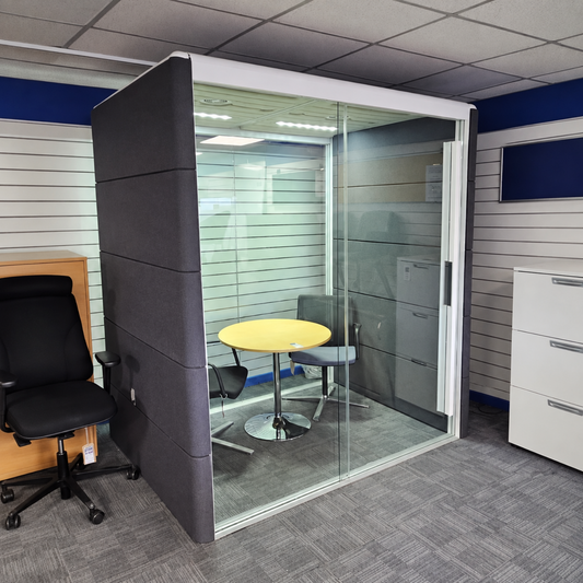 Orangebox AIR-20 Acoustic Office Pod – Minipod with Fixed Roof (Used)