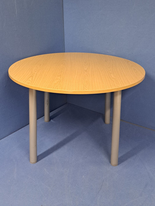 1200mm diameter Table Oak (used)