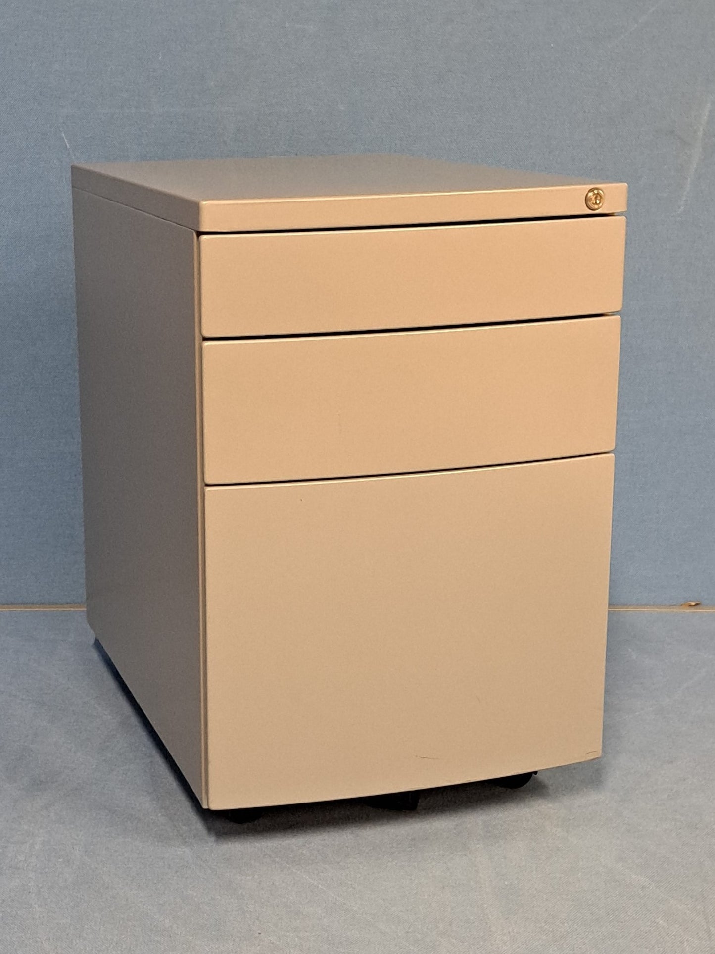 3 Drawer Metal Mobile Pedestal Grey (used)