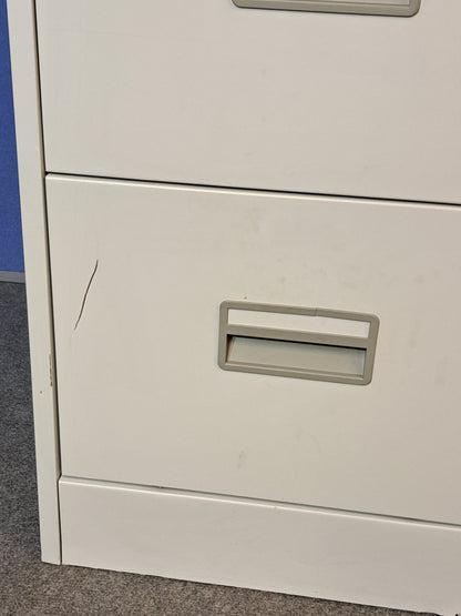Silverline 4 Drawer Steel Filing Cabinet Grey (scratch on bottom drawer) (used)