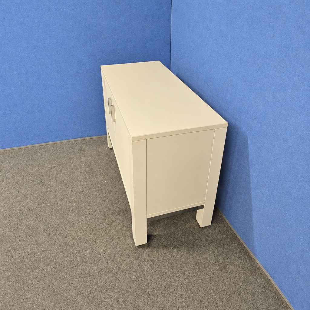 PS6784_3 on a square canvas